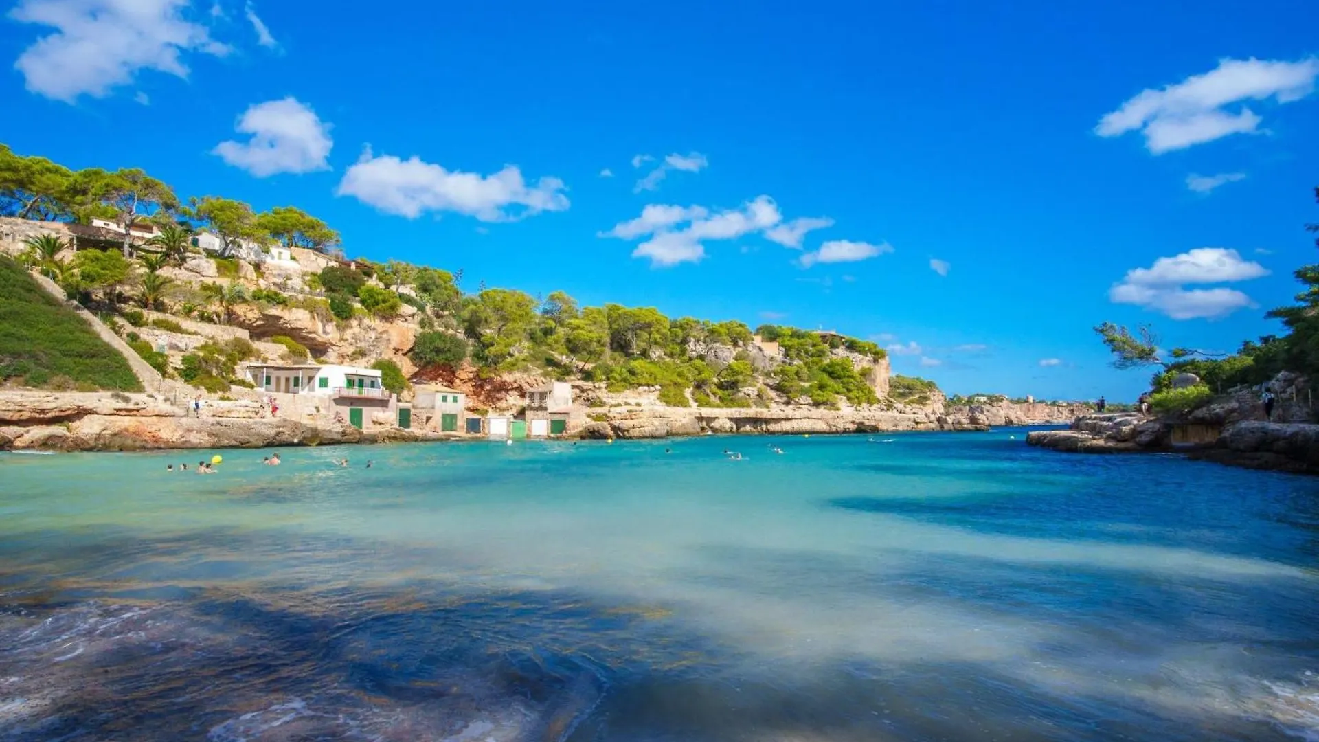 Apartment Vista Playa - Lom180 By Interhome Cala Llombards