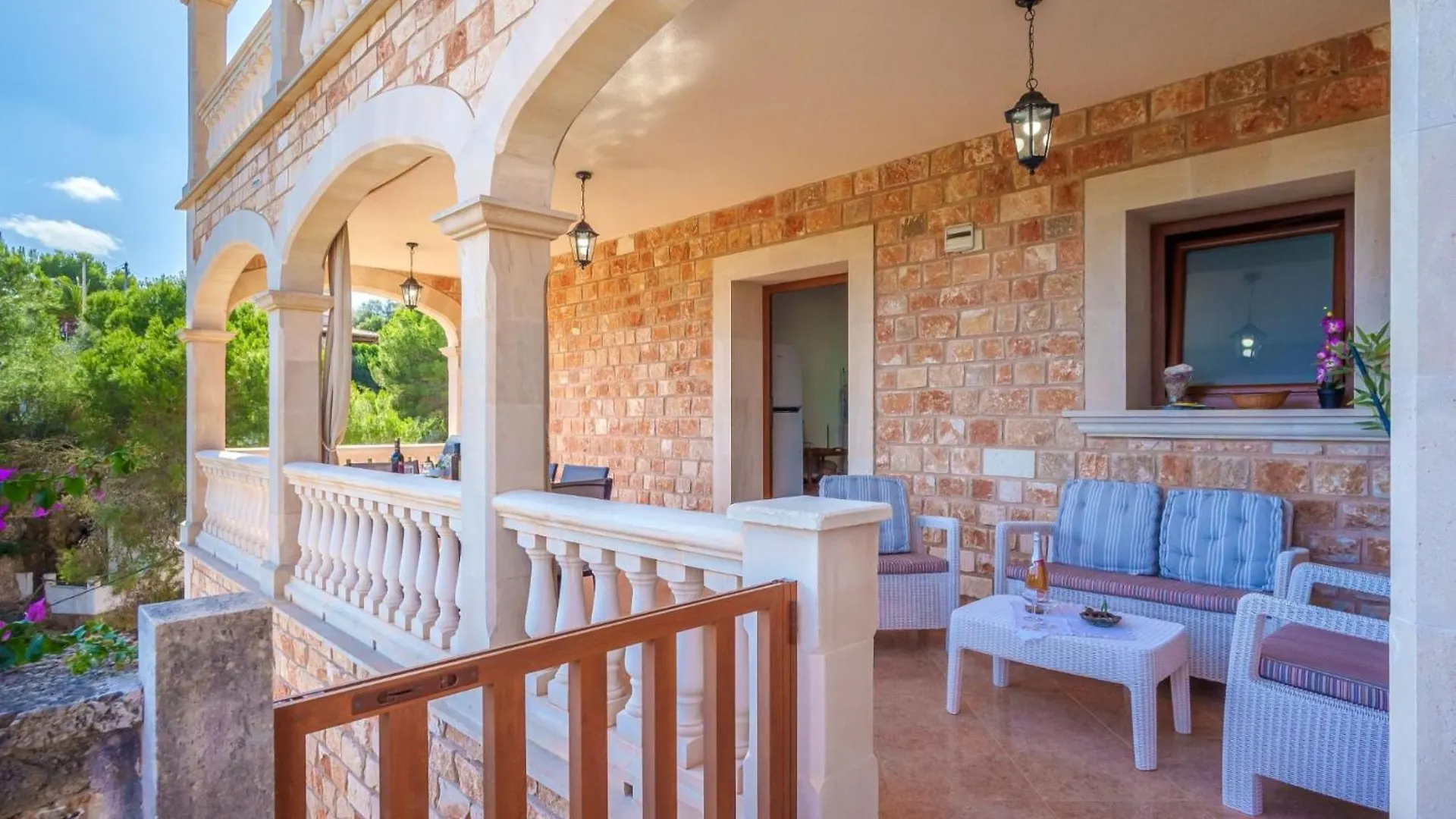 Apartment Vista Playa - Lom180 By Interhome Cala Llombards